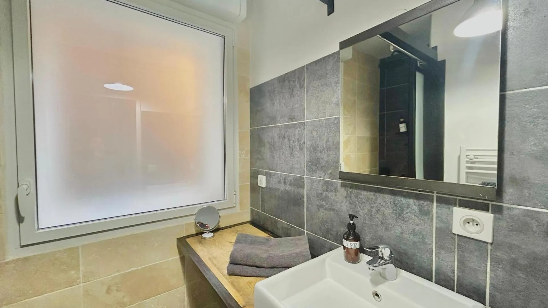 Apartmán Le Phoceen Appartement Terrasse Plein Centre Marseille